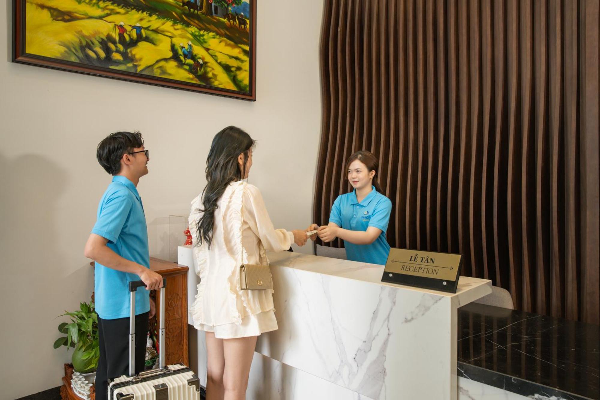 Nt Hotel Куи Нхон Екстериор снимка